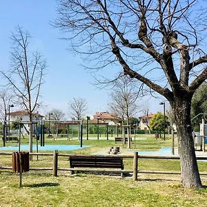 Flat Close To Terme Appartamento