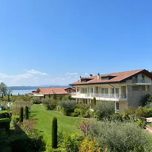 Casa Della Regina Apartment