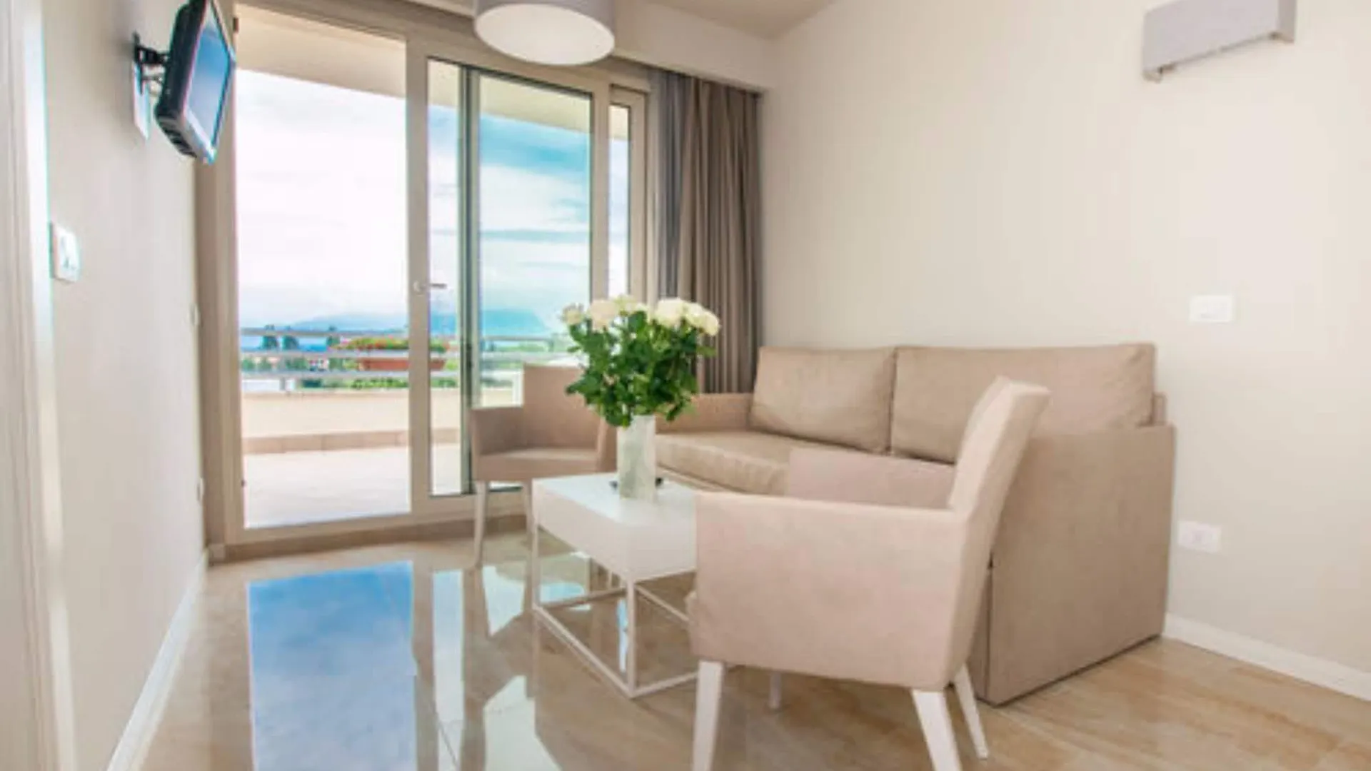 Hotel Du Parc Sirmione 4*,  Italy